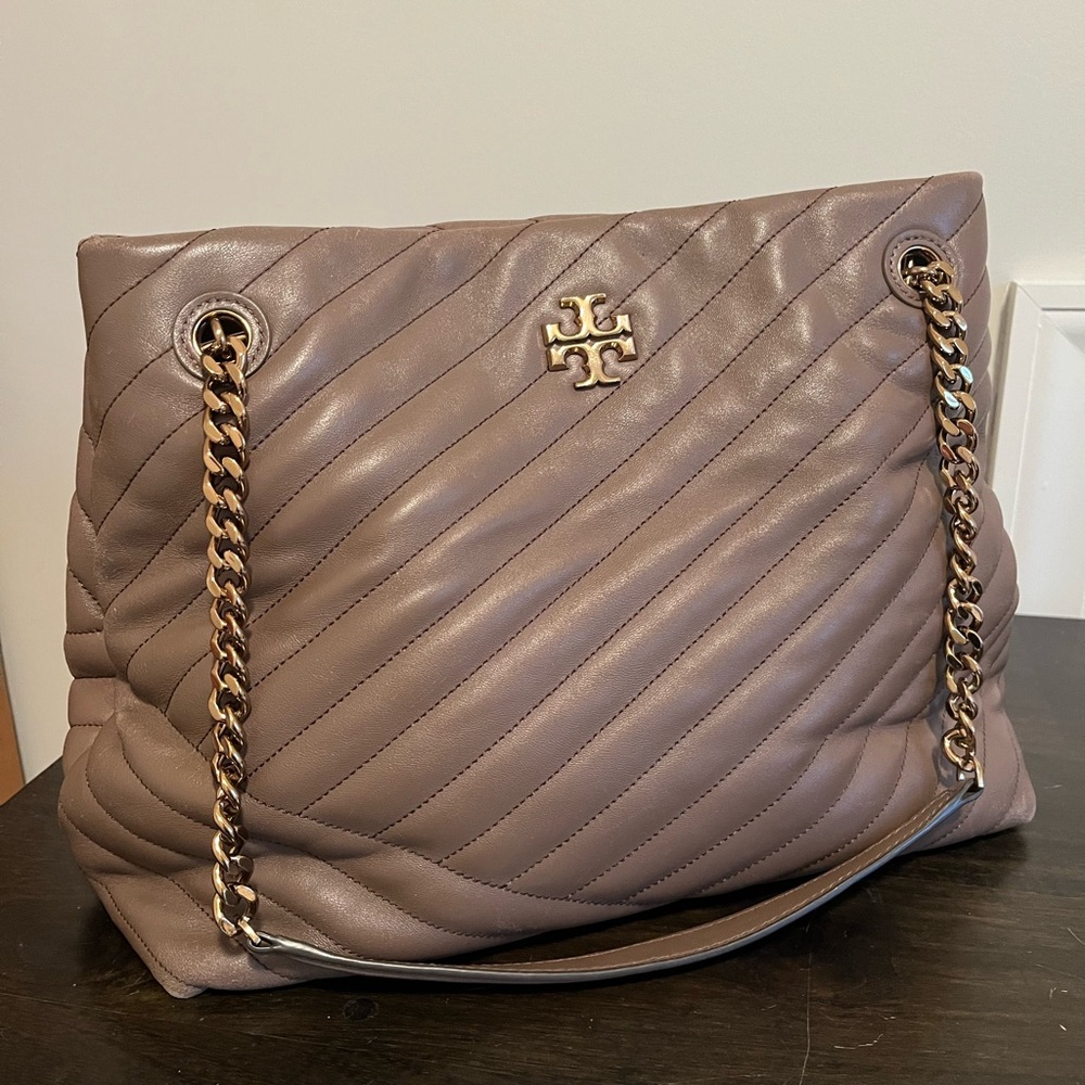 Tory Burch Kira Chevron Tote